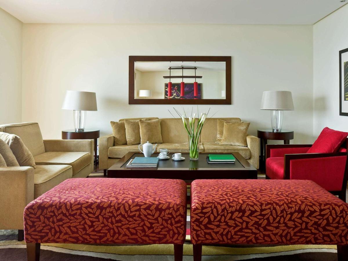 Sofitel Al Khobar The Corniche Otel Dış mekan fotoğraf A living room